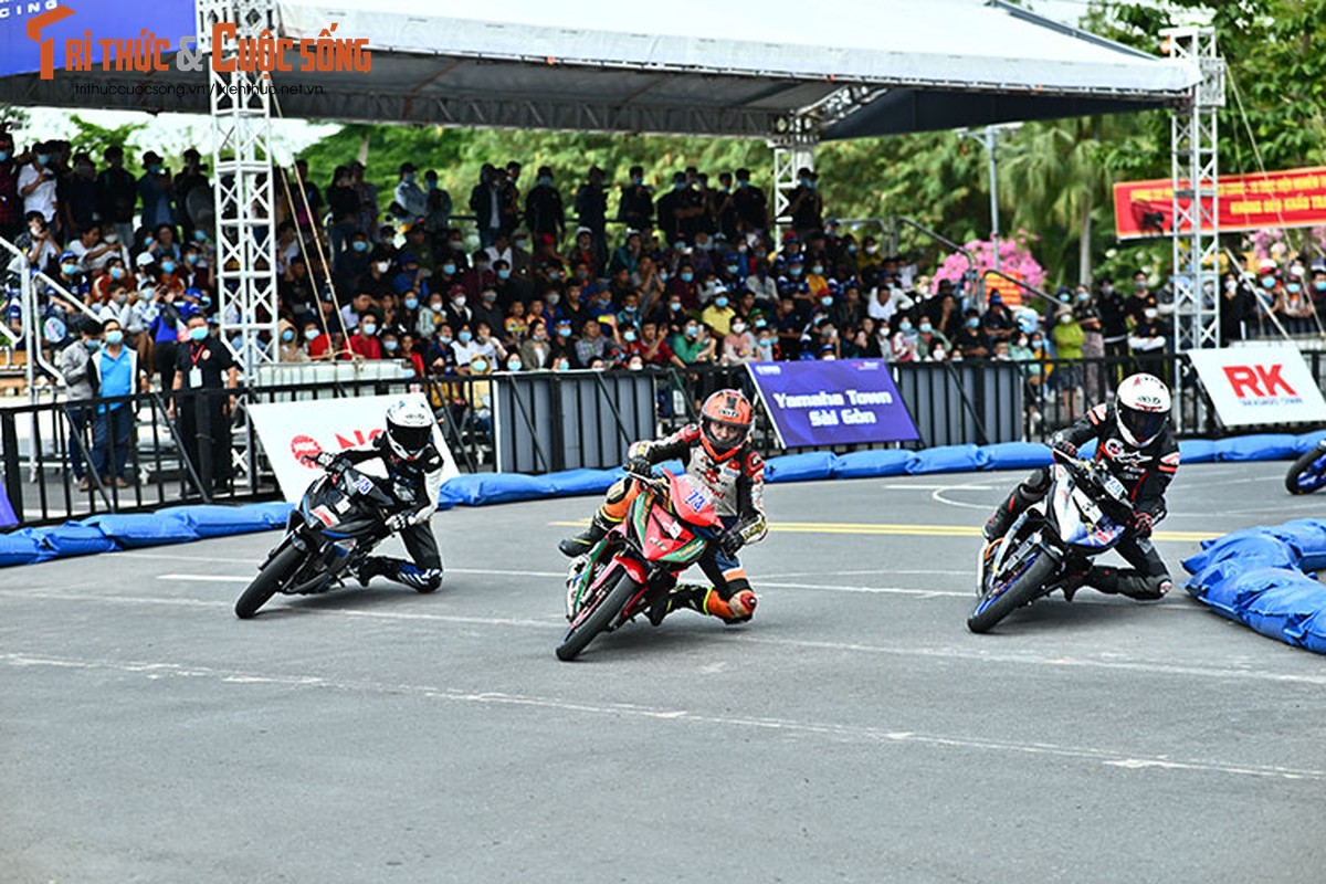 Dan choi xe may Viet do ve Can Tho tham du Yamaha GP 2021-Hinh-7