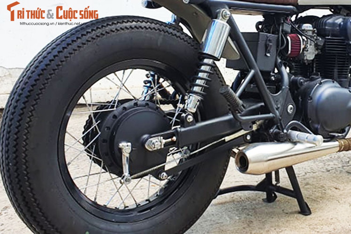 Ngam Kawasaki W400 do Cafe Racer cua 