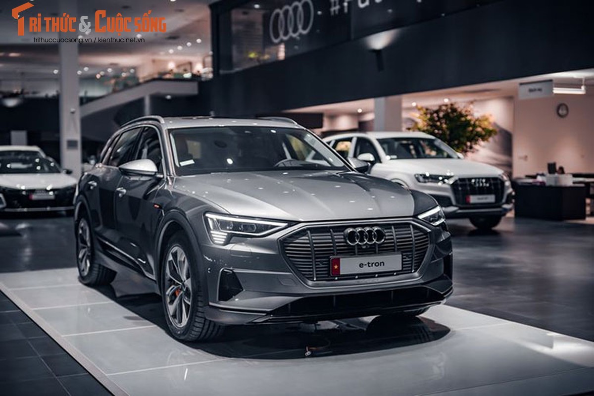 Audi e-tron SUV 2022 ra mat tai Viet Nam, tu 2,97 ty dong-Hinh-2