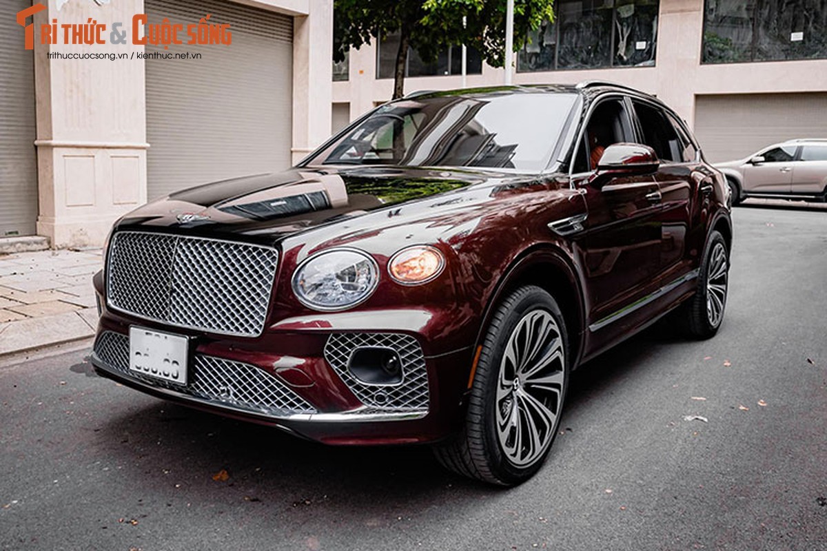 Bentley Bentayga First Edition len san xe cu Ha Noi chi hon 15 ty dong