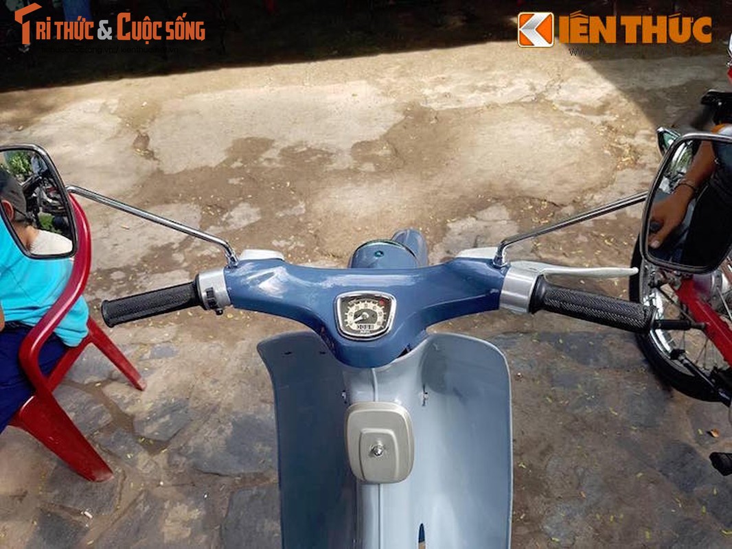 &quot;Hang hiem&quot; Honda Cub doi dau gia hon 100 trieu tai VN-Hinh-6