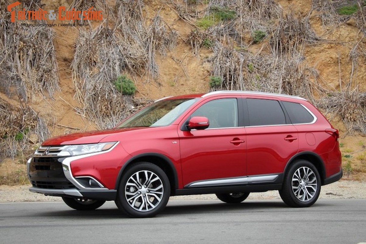 SUV Mitsubishi Outlander 2016 sap ve Viet Nam co gi?-Hinh-2