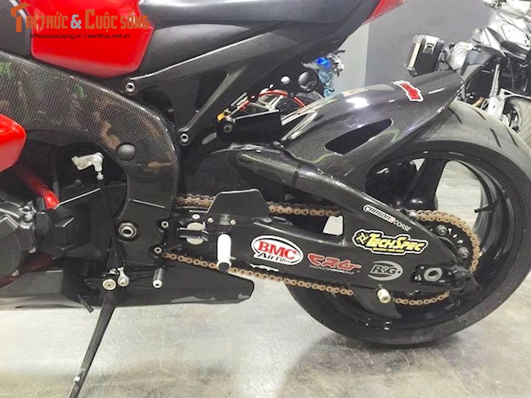 Sieu moto Honda CBR1000RR do “khung” tai Da Nang-Hinh-4
