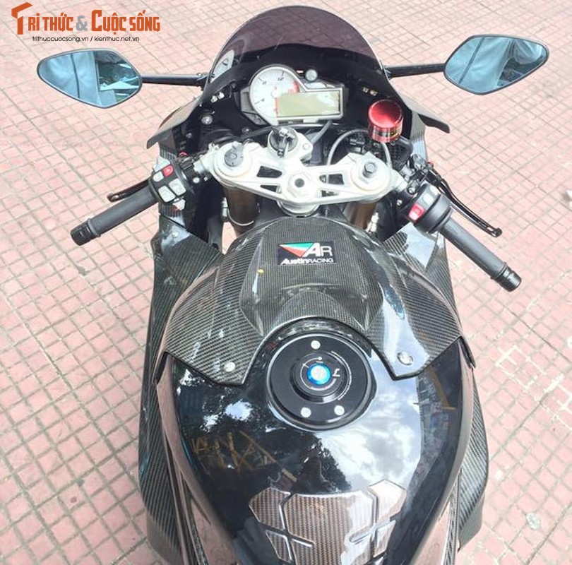 Sieu moto 758 trieu BMW S1000RR do carbon 