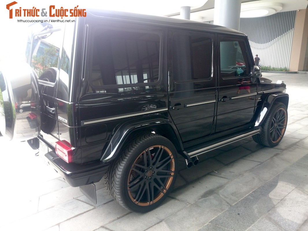 SUV Mercedes G63 AMG Brabus gia 13 ty 