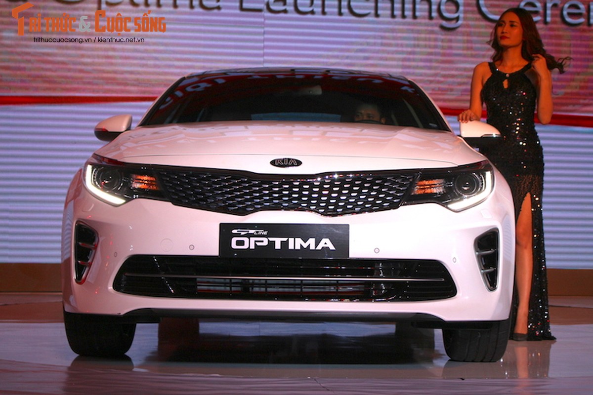 Can canh Kia Optima moi gia tu 915 trieu tai VN-Hinh-3