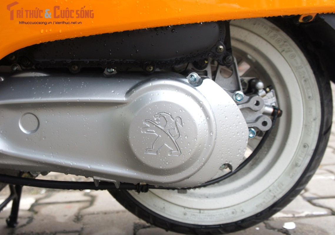 Peugeot Django 70 trieu co gi de “dau” Piaggio Vespa?-Hinh-8