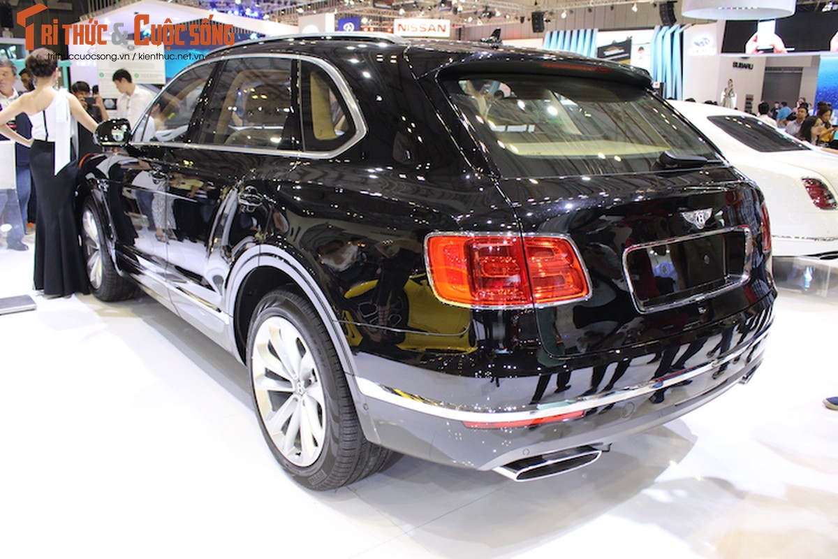 Sieu SUV nhanh nhat The gioi Bentayga chinh hang tai VN-Hinh-14