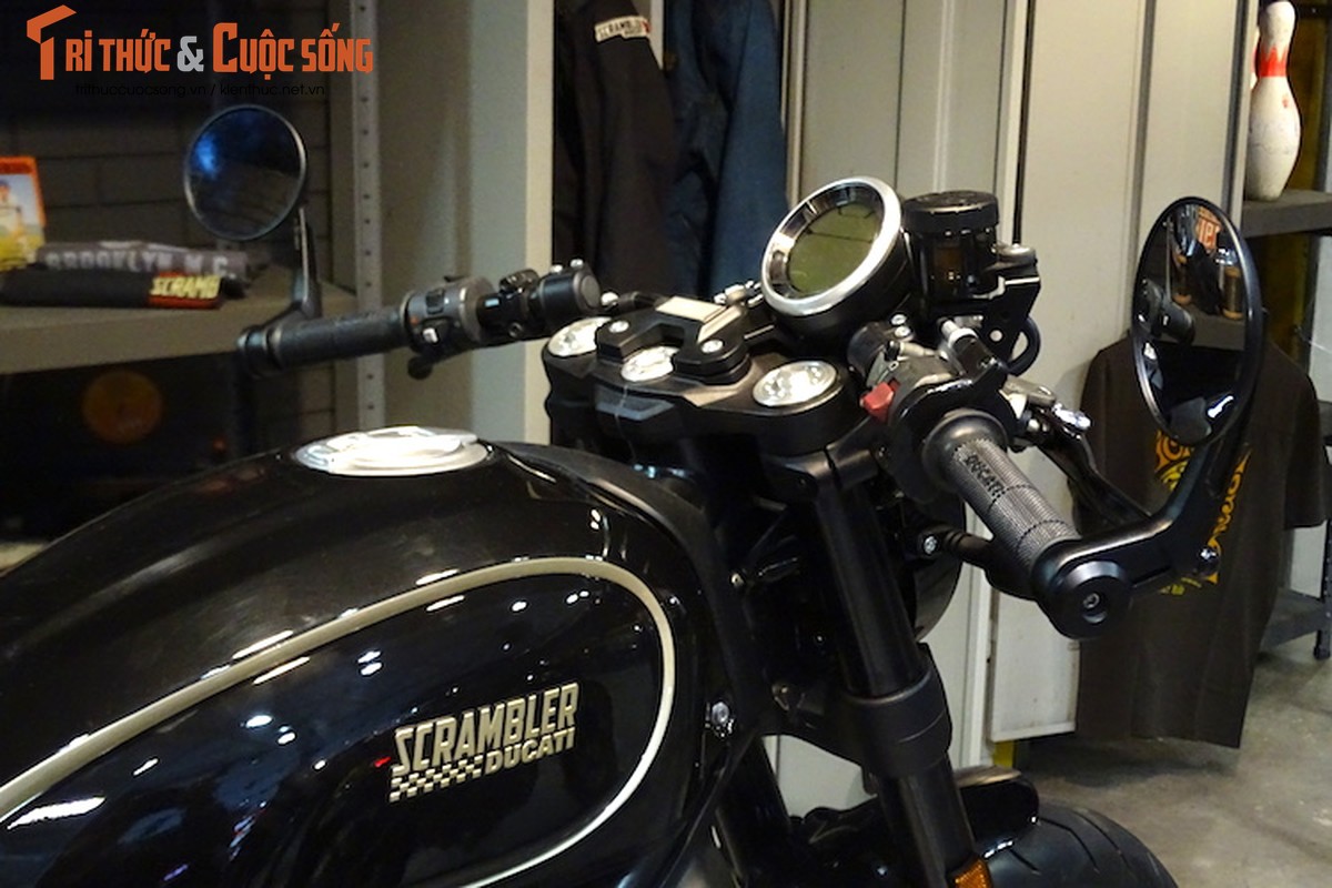 Ducati Scrambler Cafe Racer 