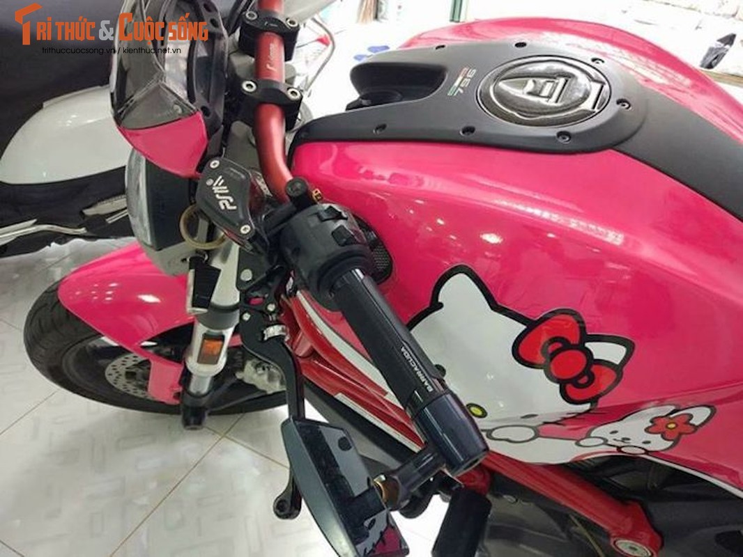 Ducati Monster 796 do Hello Kitty “sieu cute” tai Viet Nam-Hinh-3