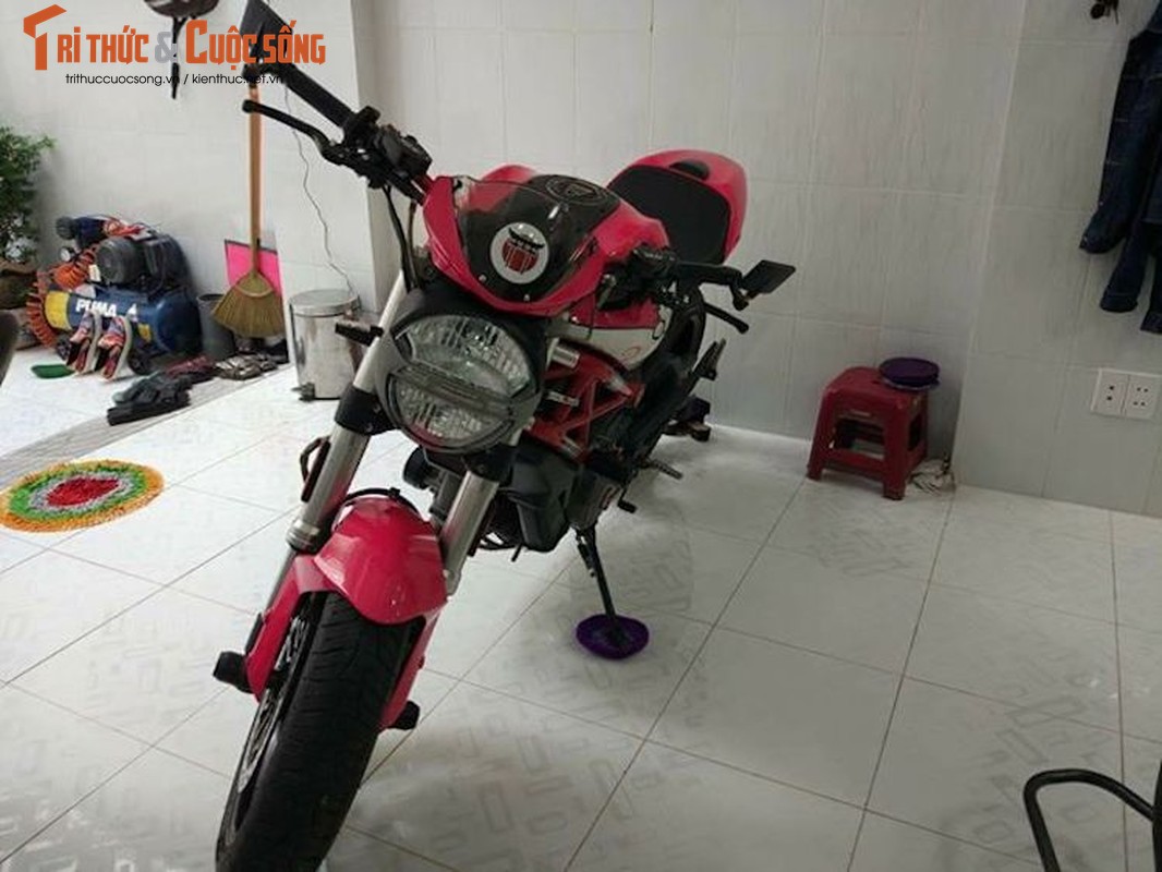 Ducati Monster 796 do Hello Kitty “sieu cute” tai Viet Nam