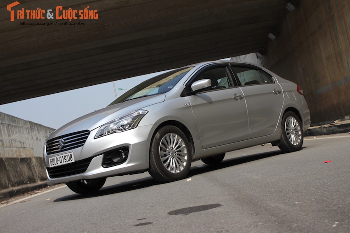 Suzuki Ciaz 2016 gia 580 trieu tai Viet Nam co gi?-Hinh-21