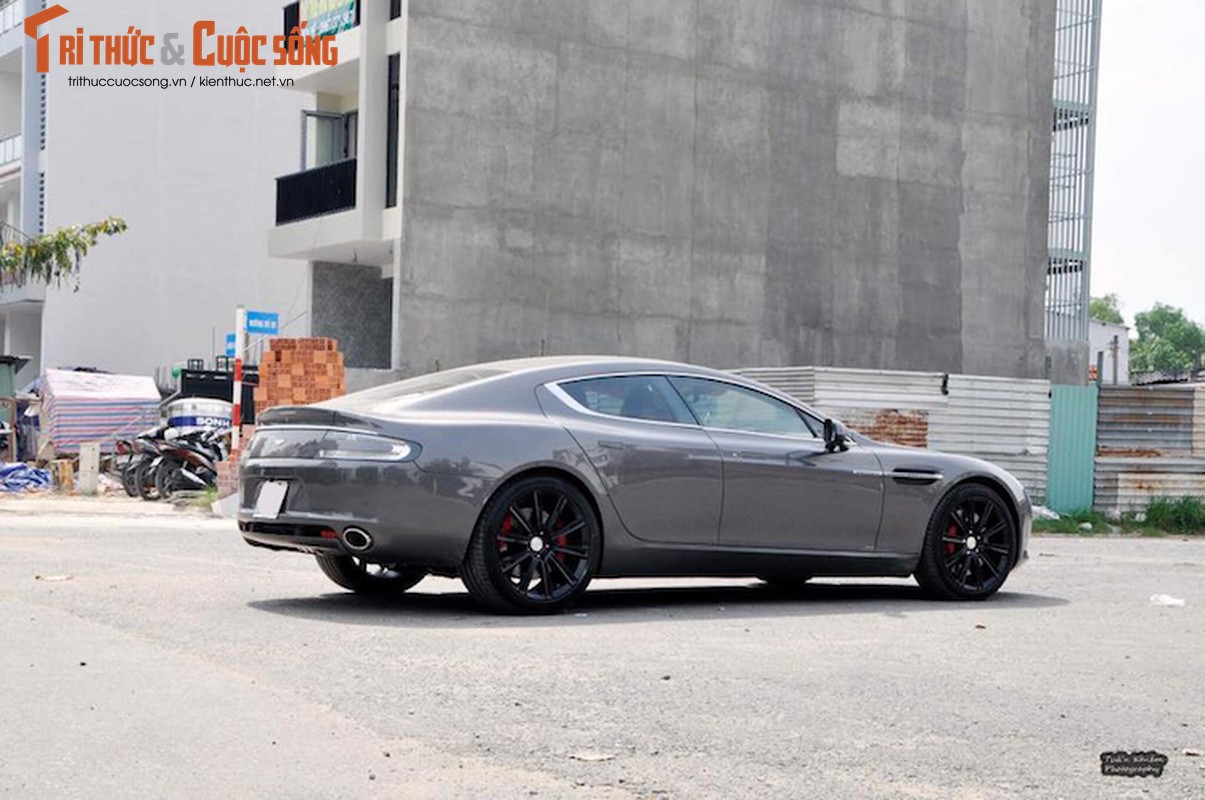 Can canh “hang doc” Aston Martin Rapide hon 5 ty tai VN-Hinh-12