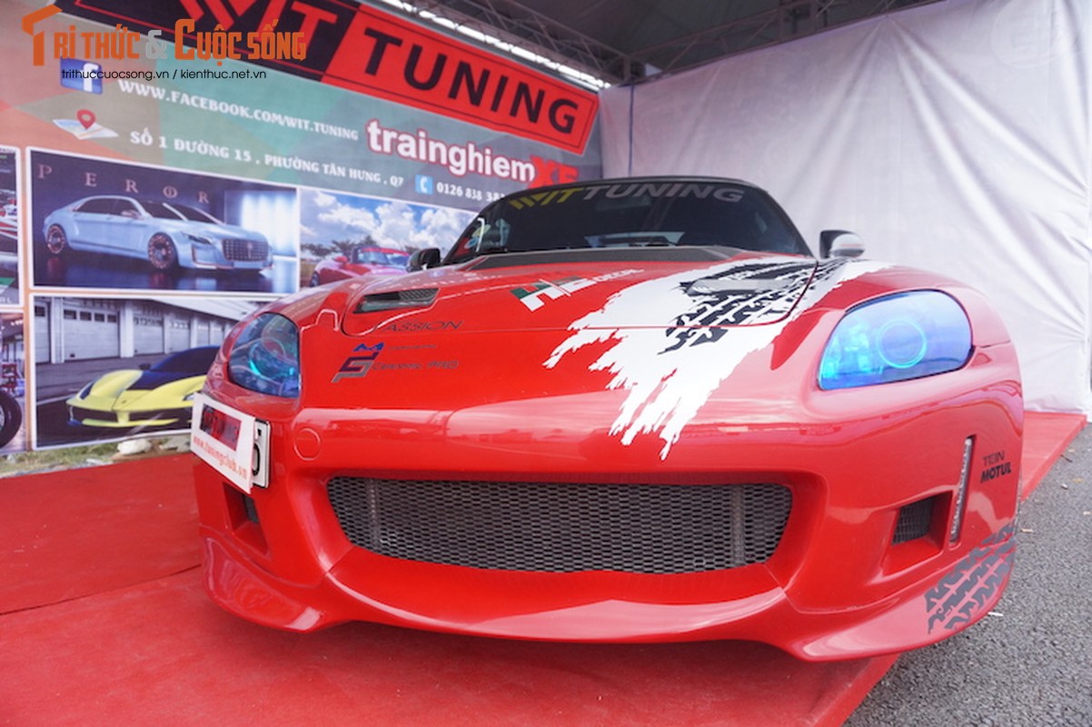 Can canh mui tran Honda S2000 do 700 trieu tai Sai Gon-Hinh-7