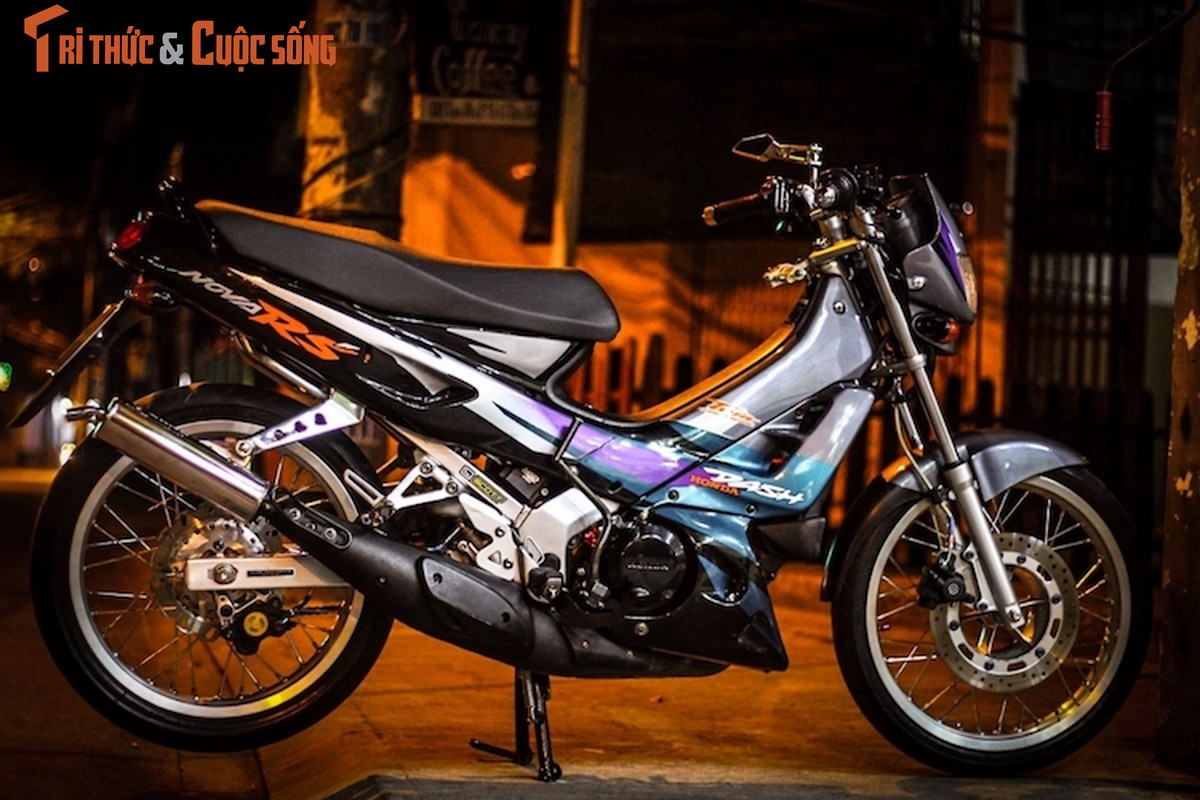 Dan choi Viet “giat moi” 2 ky Honda Nova Dash RS