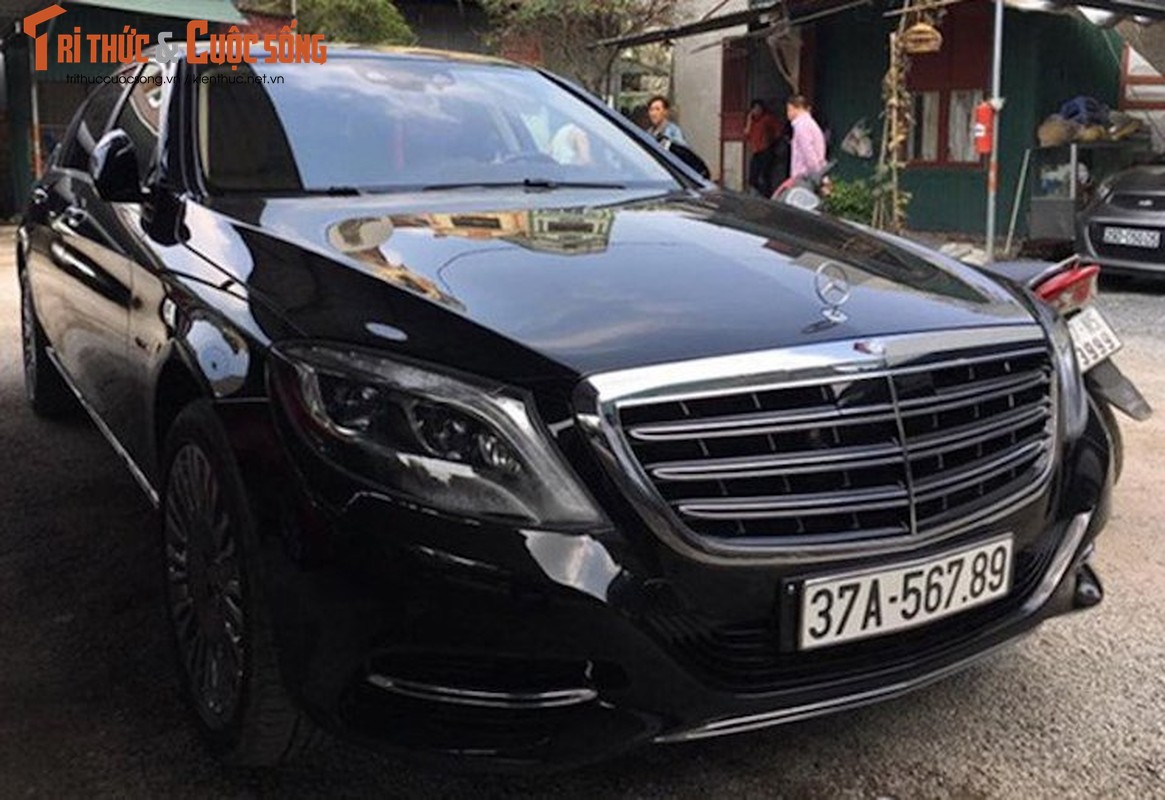 Loat xe Mercedes-Maybach S600 tien ty “bien khung” tai VN-Hinh-2