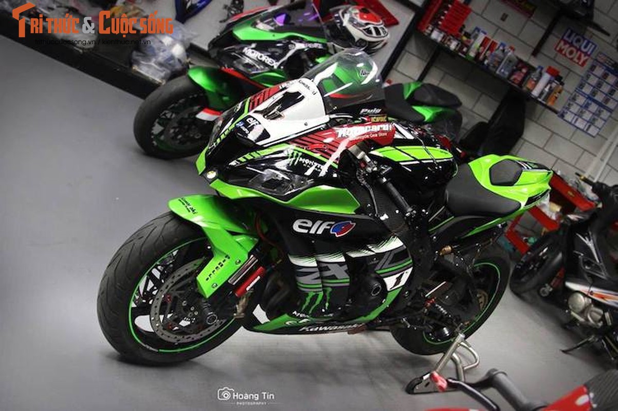 Kawasaki ZX-10R “sieu khung” phong cach xe dua o Sai Gon