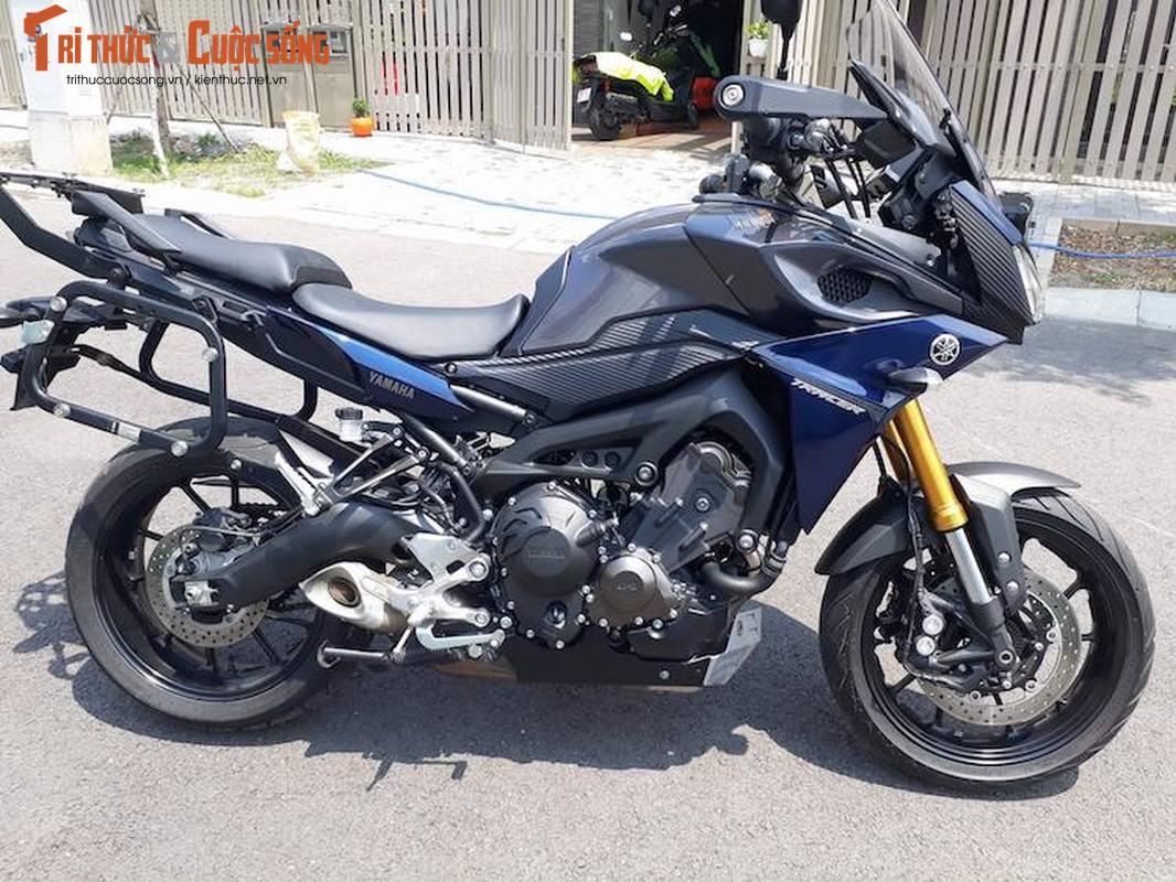 Moto Yamaha MT-09 &quot;hang luot&quot; gia gan 300 trieu tai VN-Hinh-4