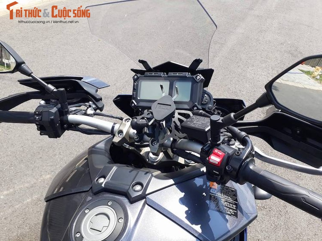 Moto Yamaha MT-09 &quot;hang luot&quot; gia gan 300 trieu tai VN-Hinh-5