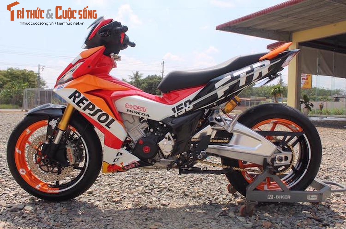 Honda Winner 150 &quot;banh beo&quot; hang khung tai Tay Ninh