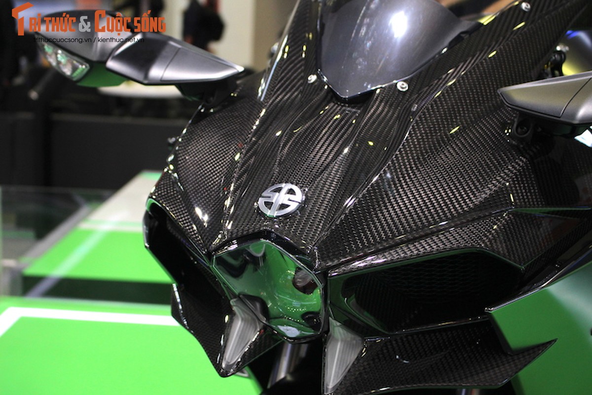 Moto &quot;khung” Kawasaki Ninja H2 Carbon tien ty tai VN-Hinh-2