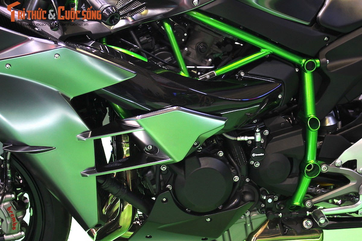 Moto &quot;khung” Kawasaki Ninja H2 Carbon tien ty tai VN-Hinh-6