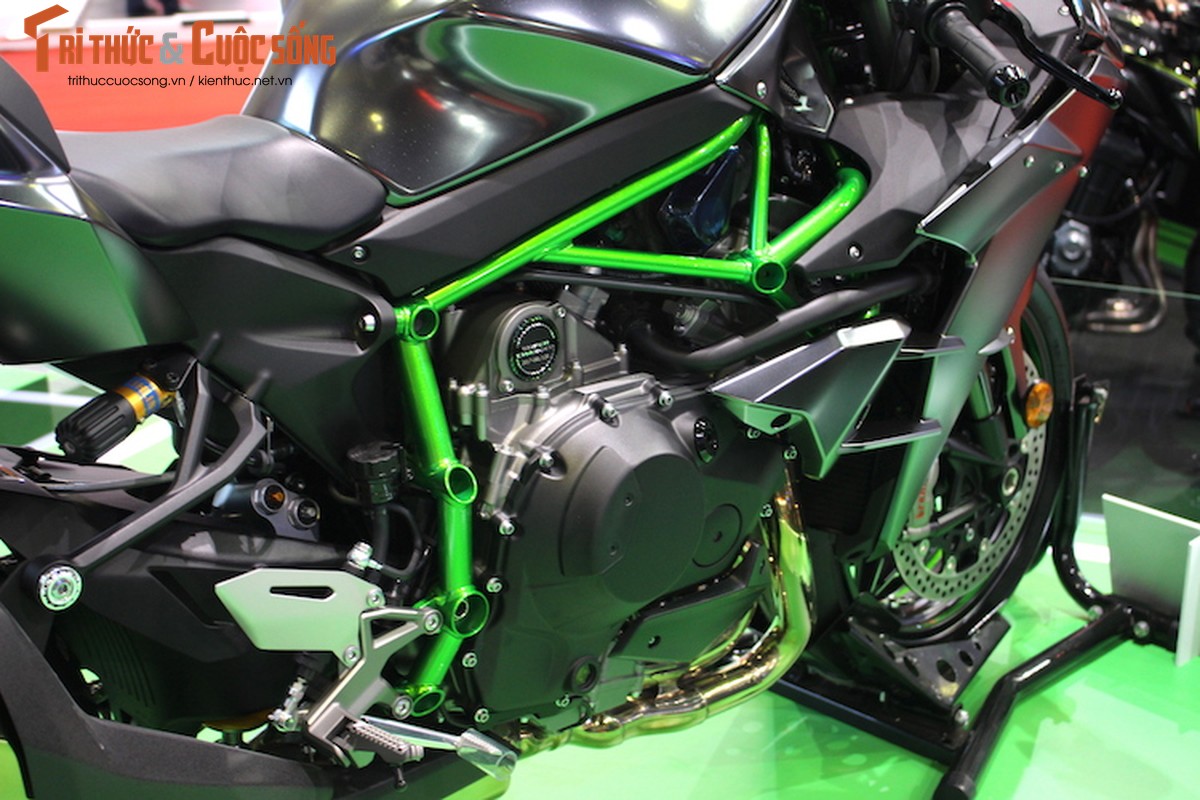 Moto &quot;khung” Kawasaki Ninja H2 Carbon tien ty tai VN-Hinh-7