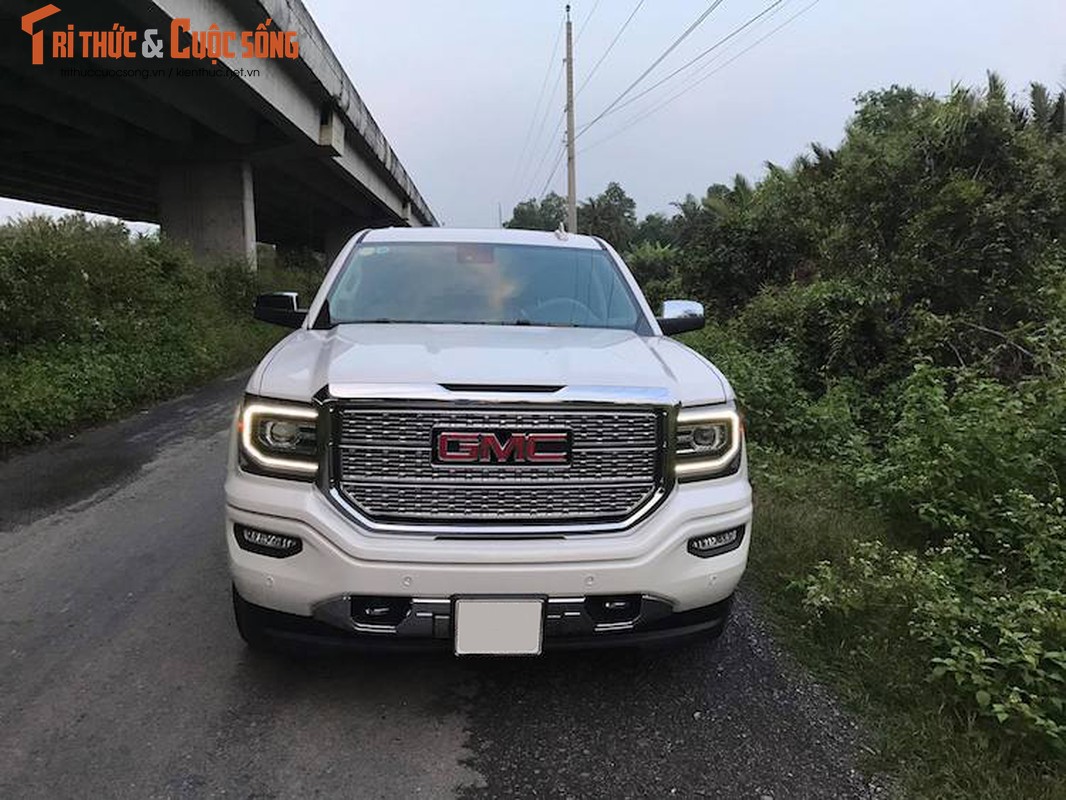 Can canh sieu ban tai GMC Sierra gia 3,6 ty tai VN-Hinh-7