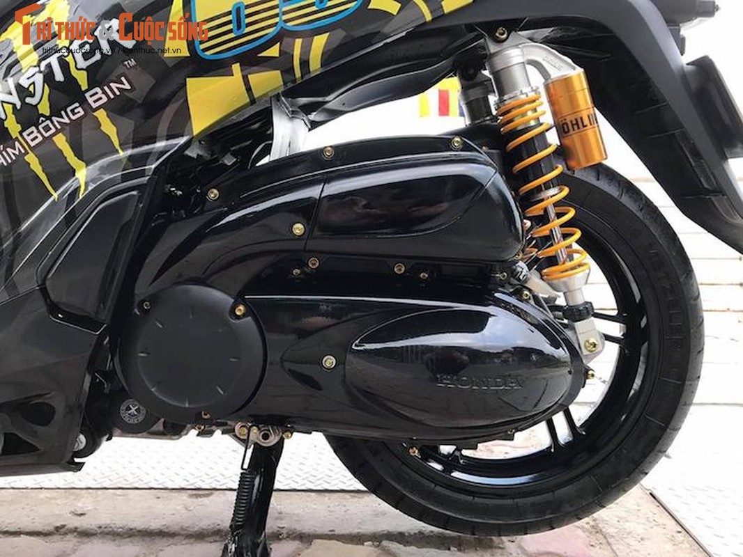 Honda SH300i do “chat lu” cua dan choi Ha Noi-Hinh-4