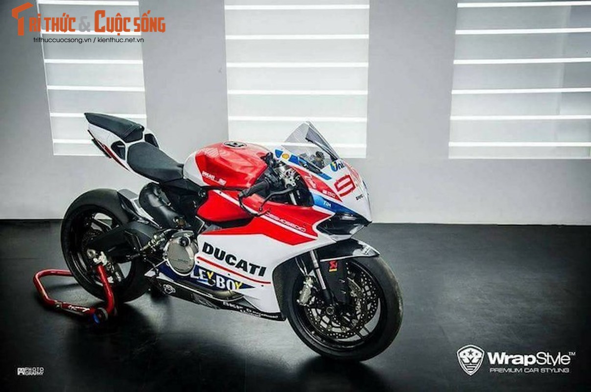 Ducati 959 gia 591 trieu do xe dua MotoGP khung tai VN-Hinh-4