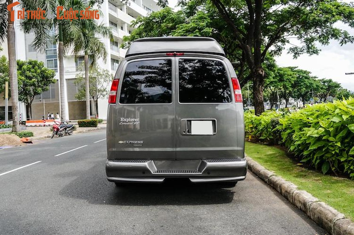 Xe van sieu sang Chevrolet Express gia 1,5 ty tai Sai Gon-Hinh-15