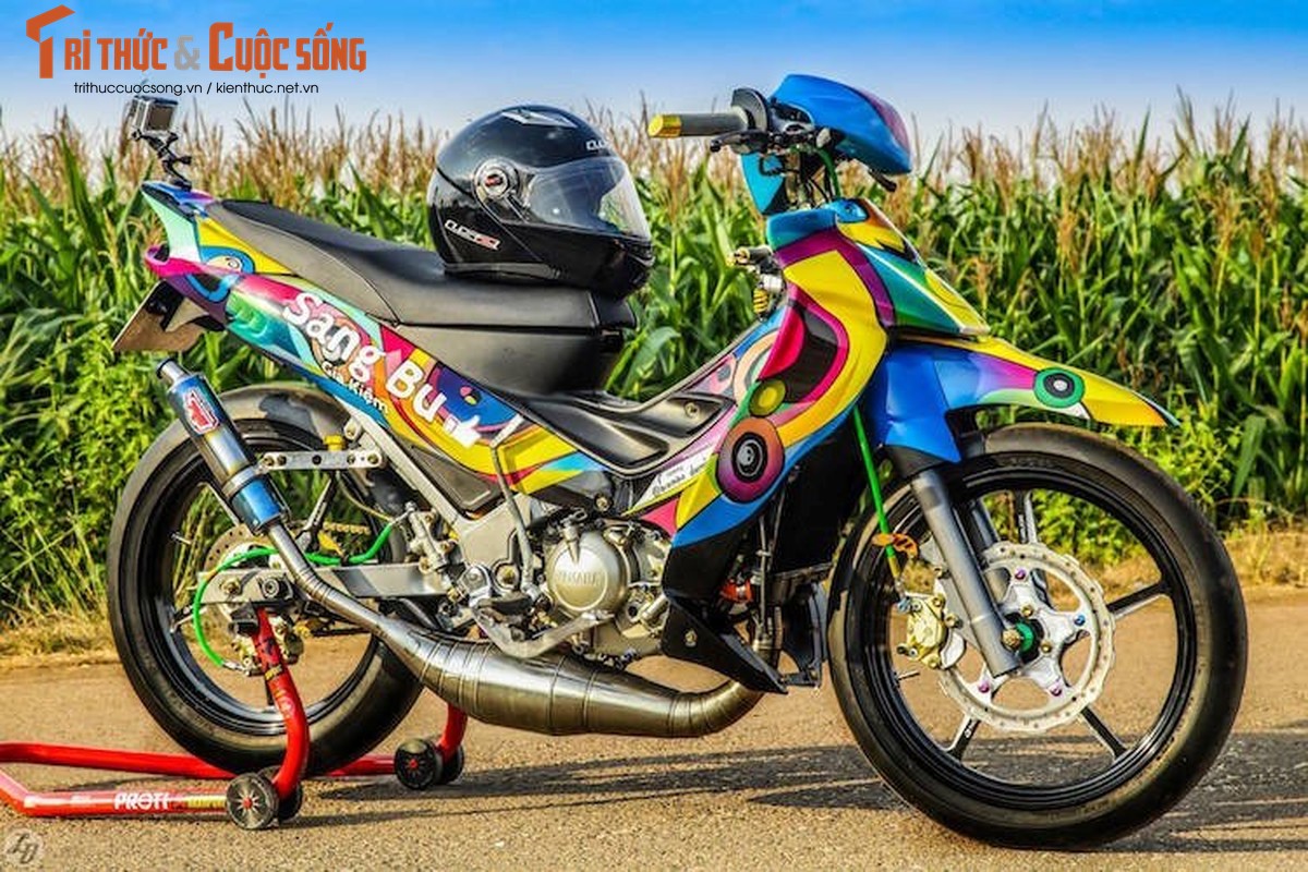 “Ca map” Yamaha Z125 do xe dau, son airbrush tai VN