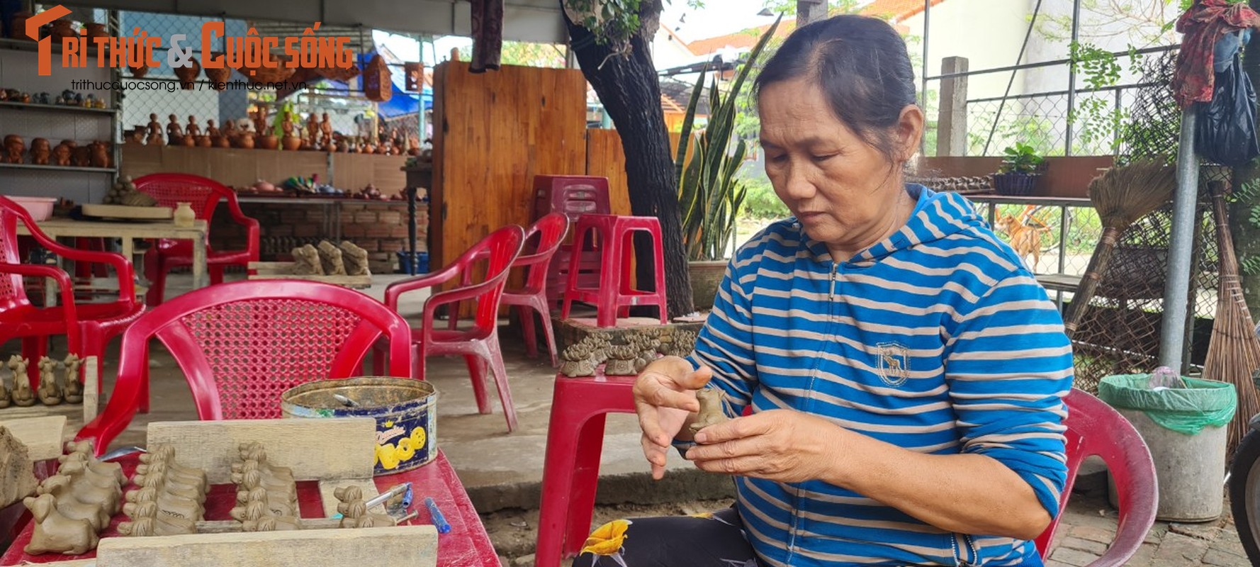 Den Hoi An, dung bo qua nhieu trai nghiem o lang gom Thanh Ha-Hinh-2