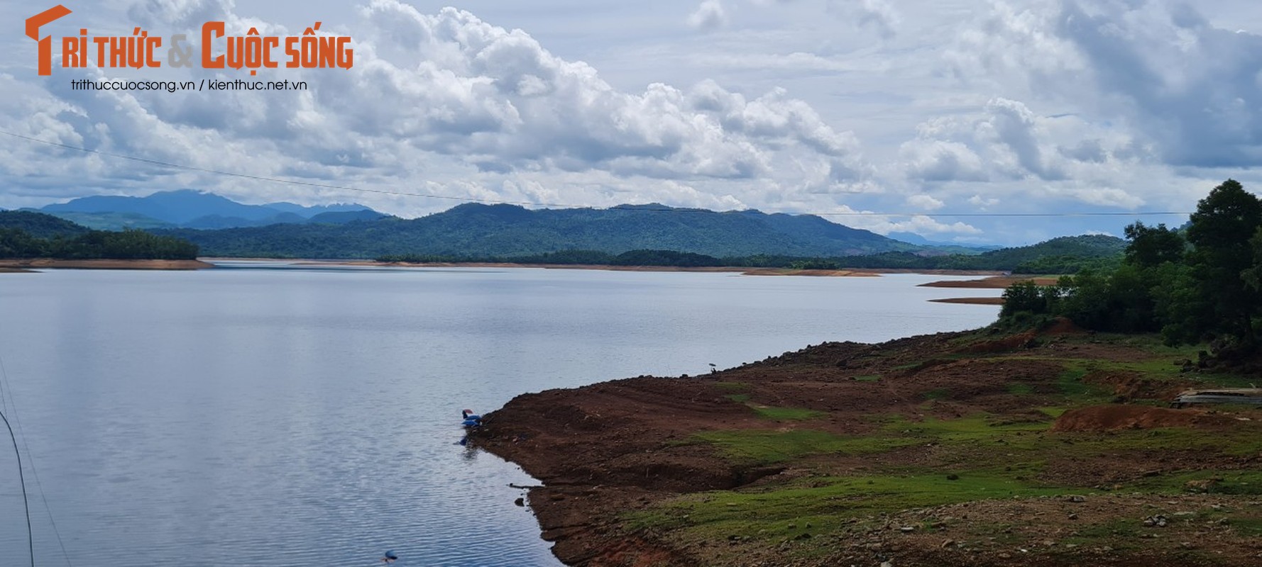 Den Phu Ninh, ngam “Ha Long thu nho” cua mien Trung-Hinh-12