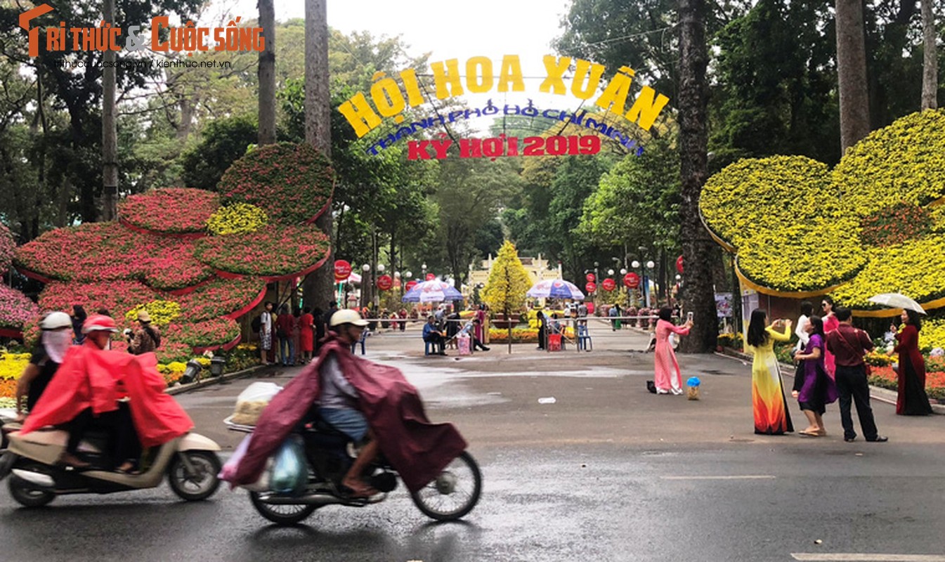 Ngo ngang duong pho Sai Gon ngay dau nghi Tet Ky Hoi-Hinh-11