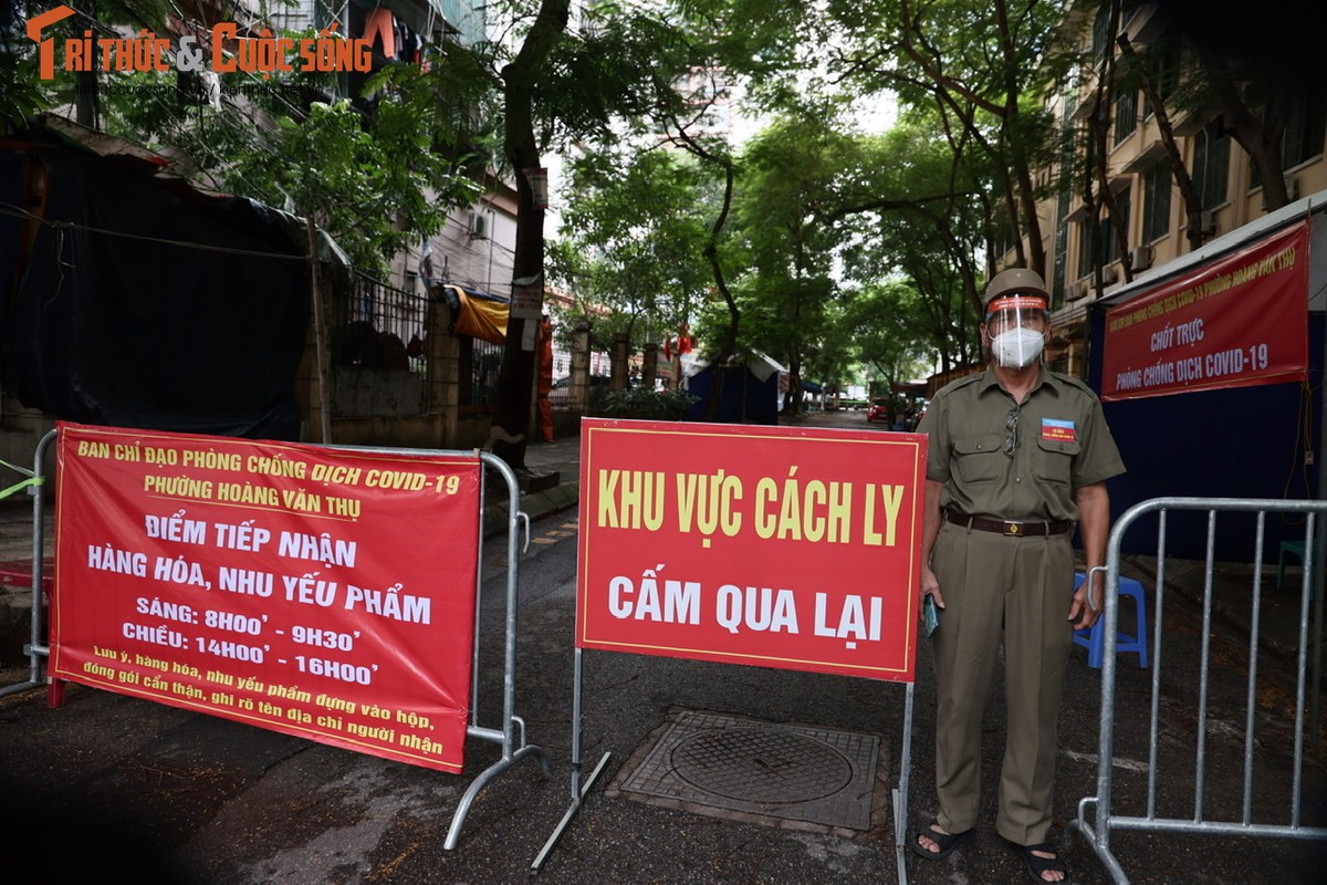 Ha Noi xuat hien chum ca benh moi, quan Hoang Mai phong toa gan 600 ho dan-Hinh-6