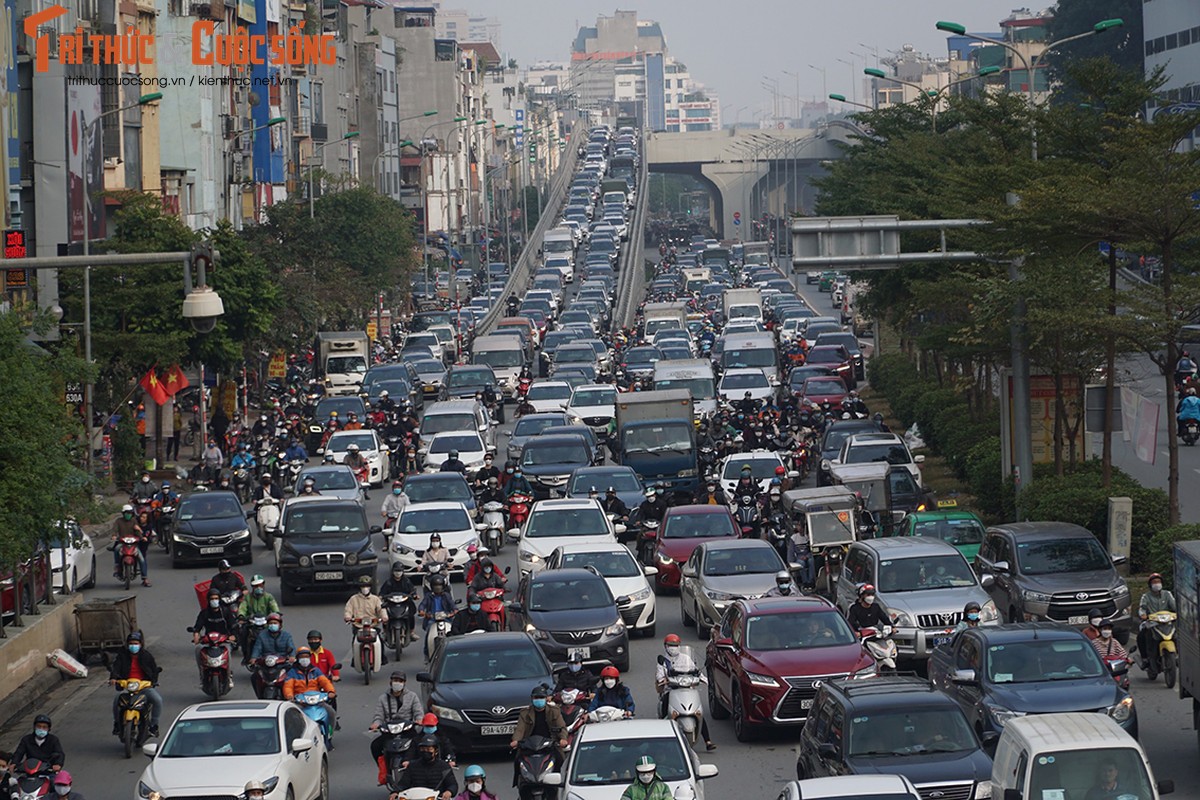 Duong pho Ha Noi ket cung nhung ngay cuoi nam-Hinh-8