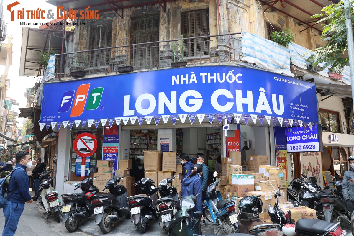 Phat hien cua hang ban thuoc tri COVID-19 ngay giua trung tam Ha Noi-Hinh-2