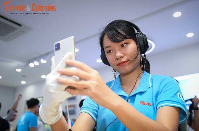 Trai nghiem thuc te Bphone 4: Co gi dac biet?-Hinh-7