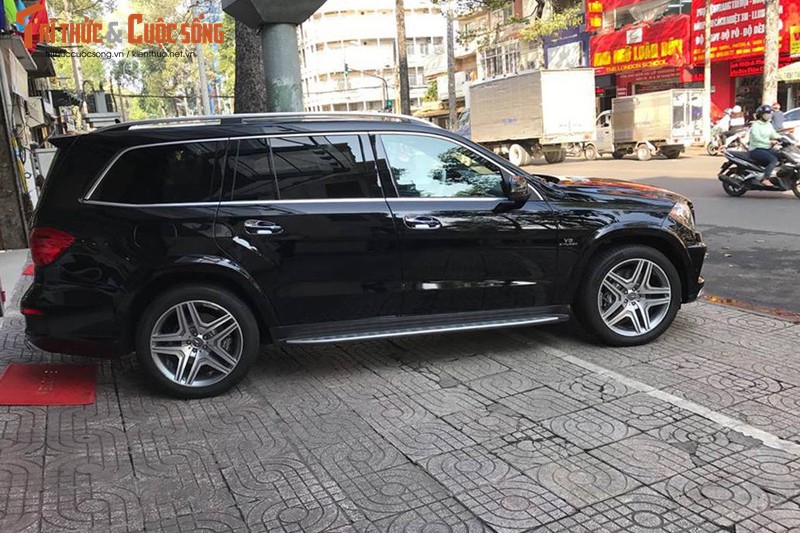 Can canh Mercedes-Benz GL63 AMG gia 8,4 ty o Sai Gon-Hinh-7