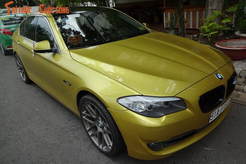 Dan choi Viet do xe sang BMW 523i vang chanh doc la-Hinh-11