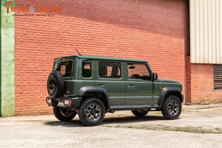 Suzuki Jimny 2024 ban 5 cua gia hon 1.1 ty dong tai Dong Nam A-Hinh-9