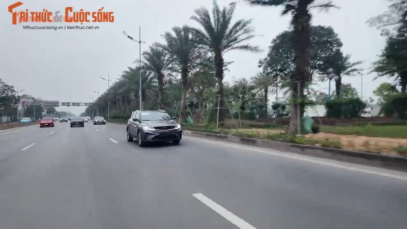 Geely Coolray - Kẻ thay đổi cuộc chơi phân khúc gầm cao cỡ nhỏ? - Hình 11 Geely Coolray - Ke thay doi cuoc choi phan khuc gam cao co nho?-Hinh-11
