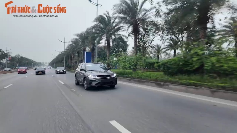 Geely Coolray - Kẻ thay đổi cuộc chơi phân khúc gầm cao cỡ nhỏ? - Hình 9 Geely Coolray - Ke thay doi cuoc choi phan khuc gam cao co nho?-Hinh-9