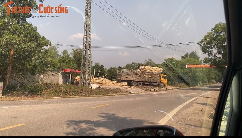 Quang Binh: Tram can trai phep ngang nhien hoat dong ben Quoc lo 12C