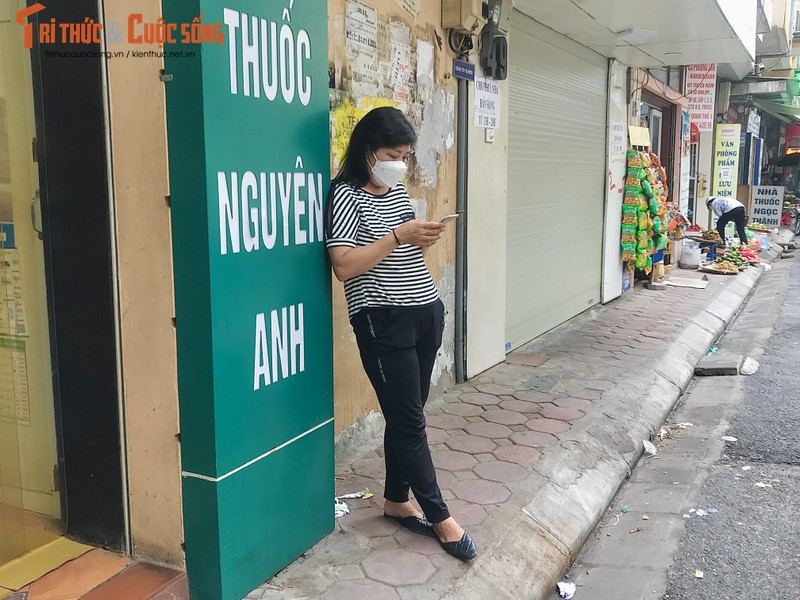 Xuc dong canh bo me doi nang, doi mua doi con thi tot nghiep THPT-Hinh-19