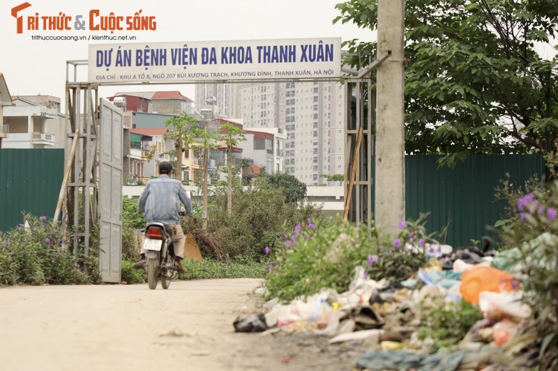 Ha Noi: Nguoi dan keu cuu vi phai song chung voi rac, bui-Hinh-12