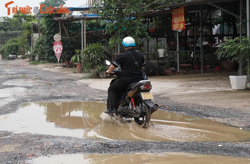 Ha Noi: Can canh con duong cu mua la ngap-Hinh-4