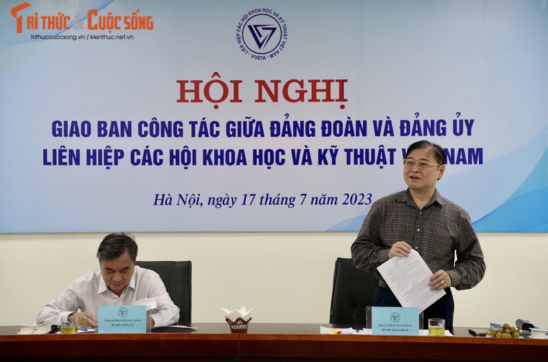 Hoi nghi giao ban giua Dang doan va Dang uy Lien hiep cac Hoi KH&KT Viet Nam-Hinh-3