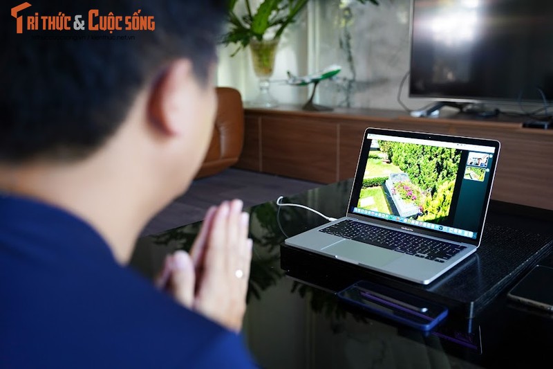 Dich COVID-19: Nguoi dan Ha Noi lam le cung online ngay le Vu Lan-Hinh-5